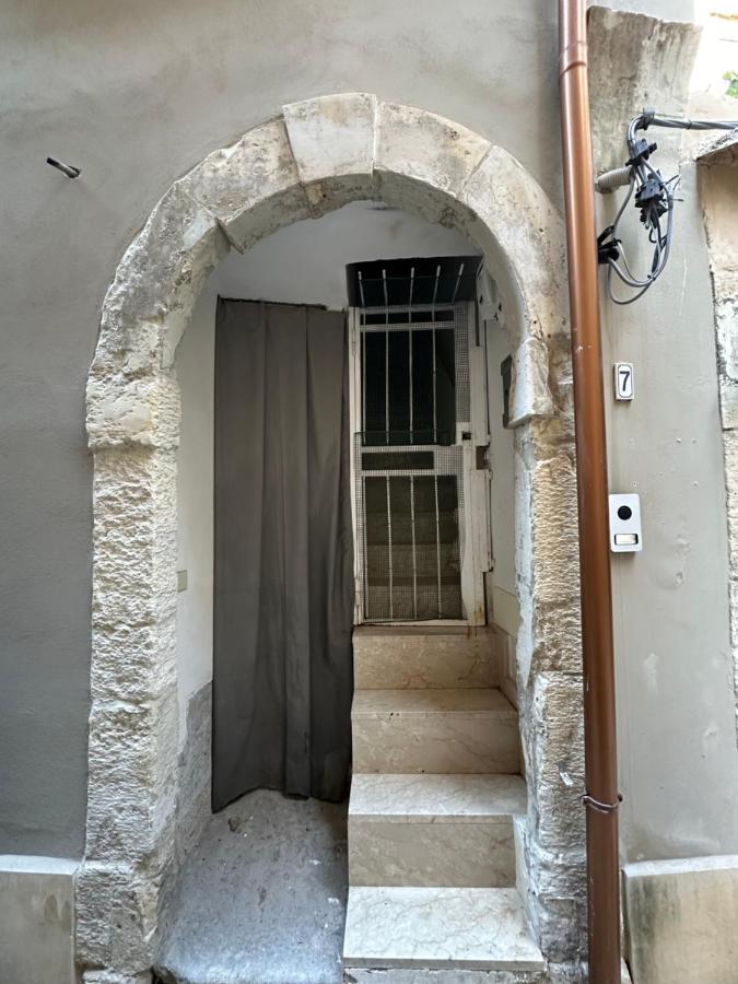 Suite Moen Ortigia Сиракузы Экстерьер фото